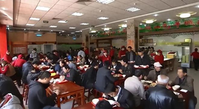 逆袭！曾被洋快餐碾压如今年入20亿让肯德基麦当劳都坐不住了